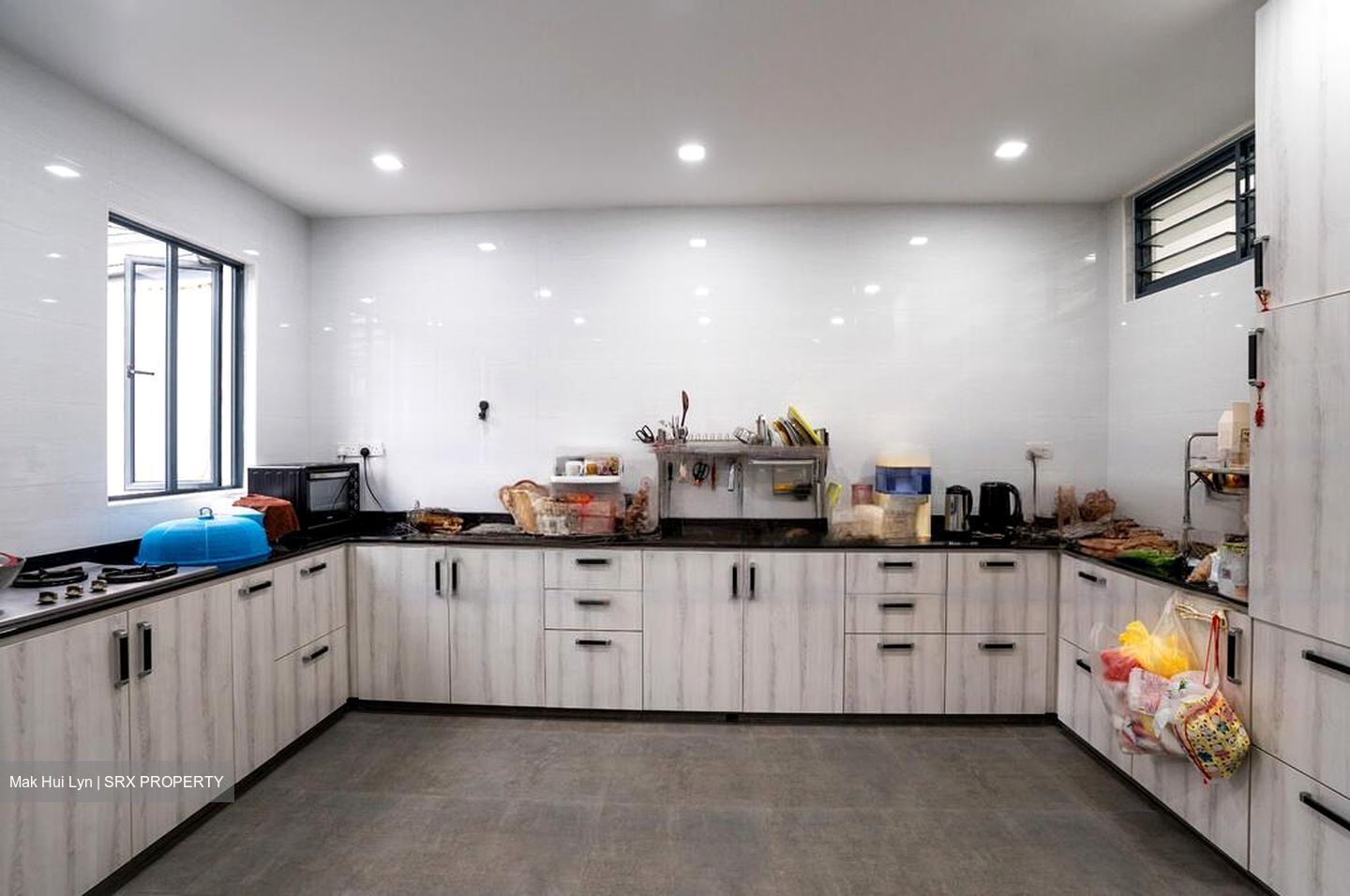 Joo Chiat Place (D15), Terrace #479868601